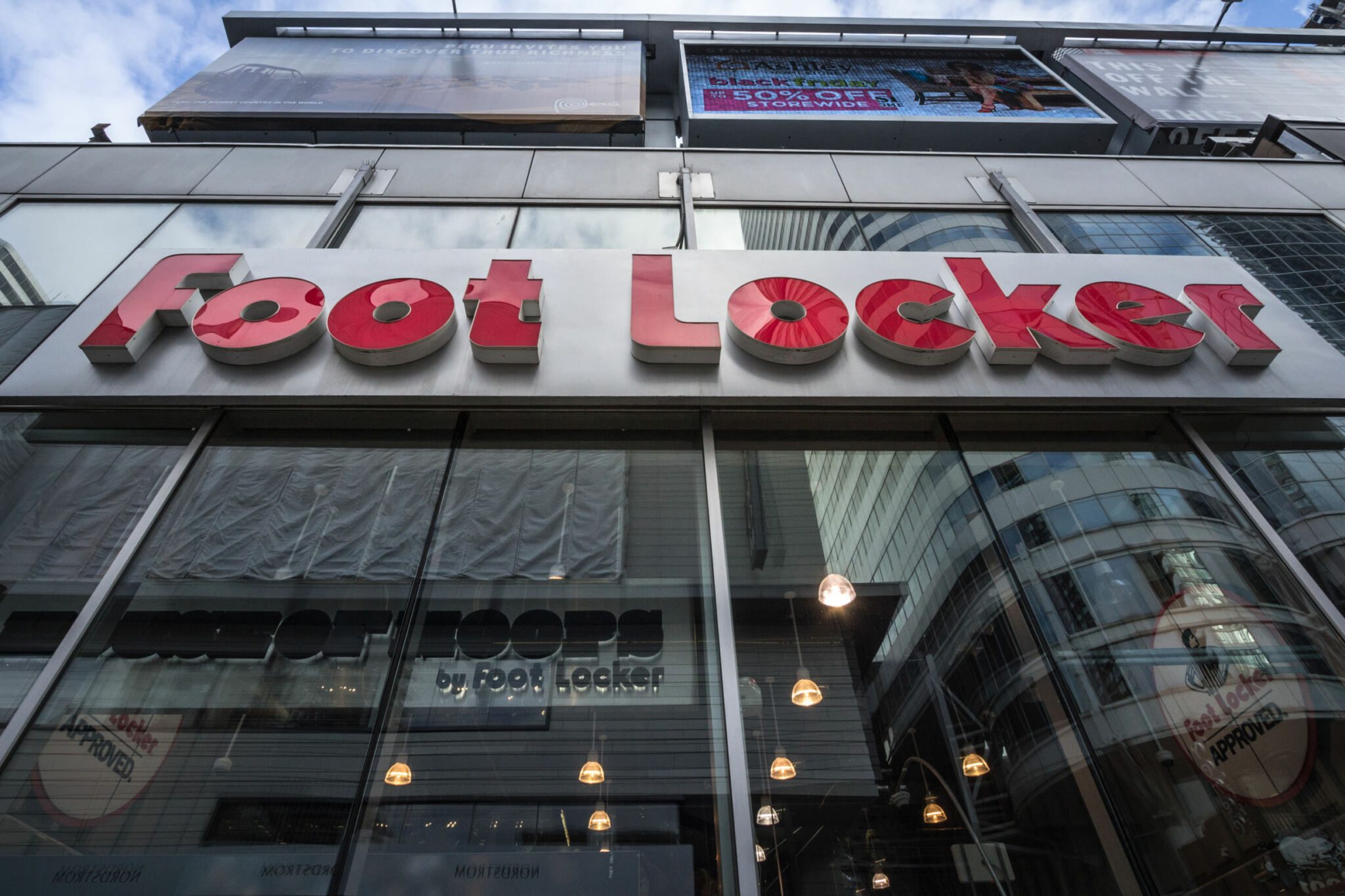 foot locker bot