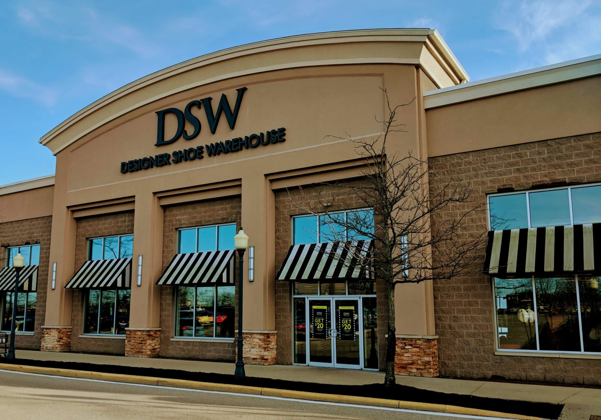 dsw hy vee 50 off